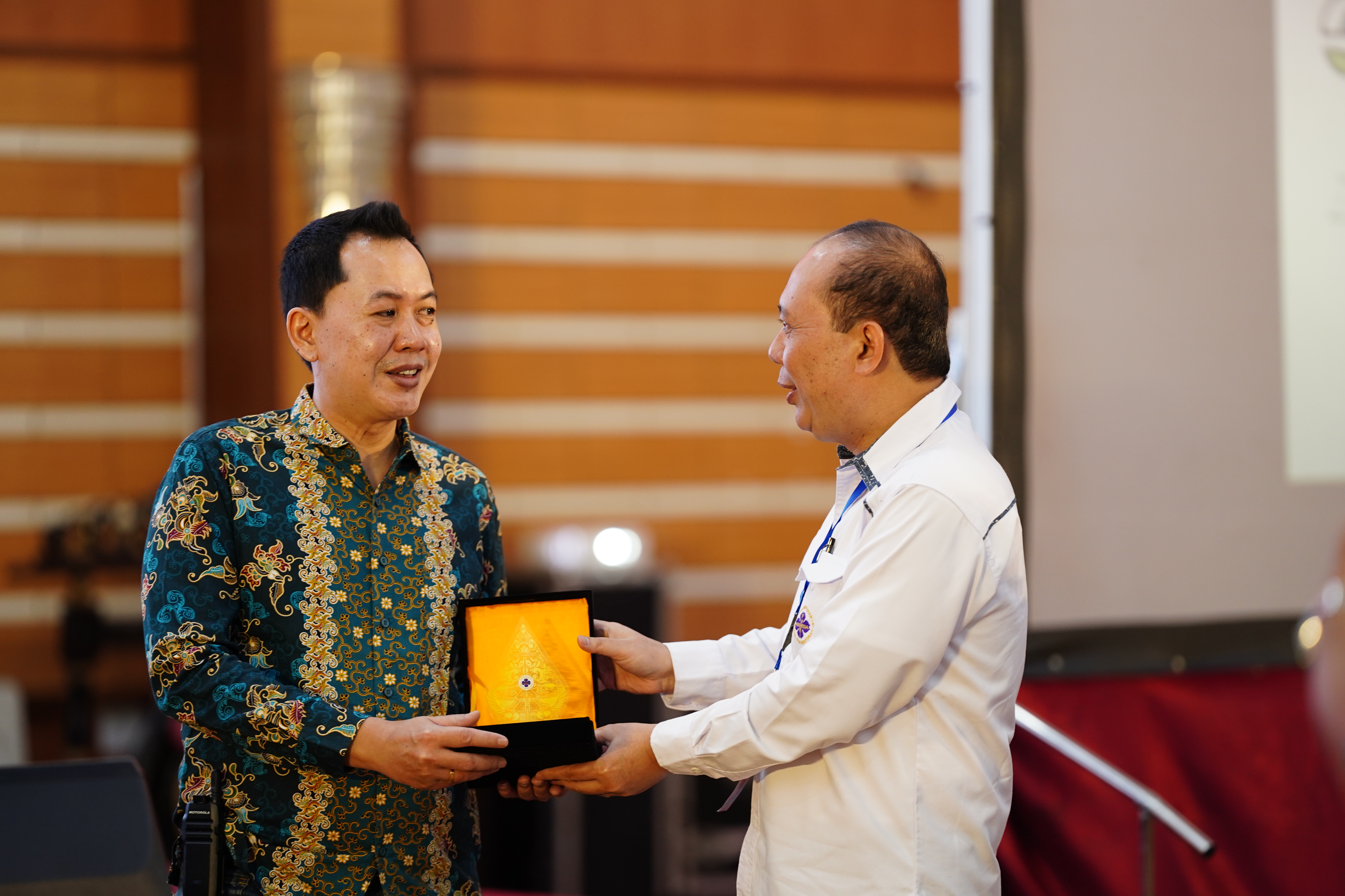 Free website template by Free-Template.co